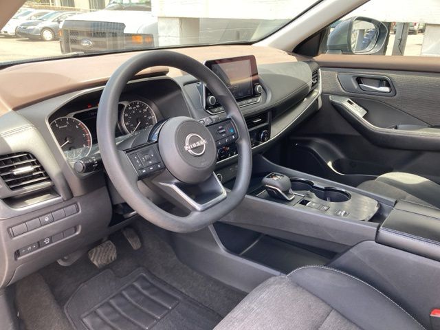 Thumbnail: 2023 Nissan Rogue - 2