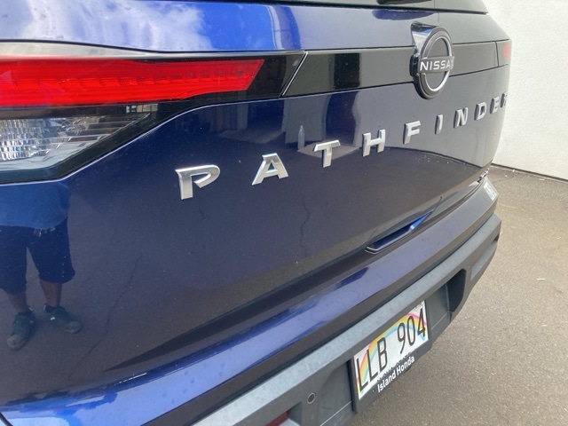 Thumbnail: 2022 Nissan Pathfinder - 7