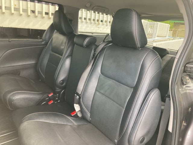 Thumbnail: 2020 Toyota Sienna - 21