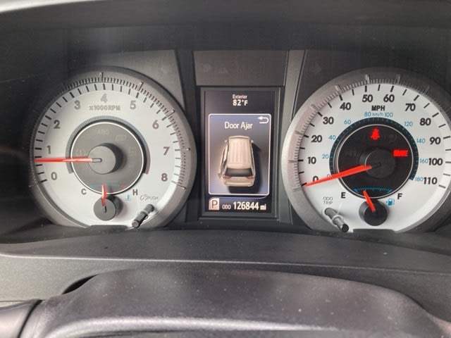 Thumbnail: 2020 Toyota Sienna - 17