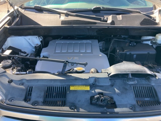 Thumbnail: 2011 Toyota Highlander - 8