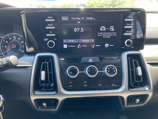 Thumbnail: 2022 Kia Sorento - 14