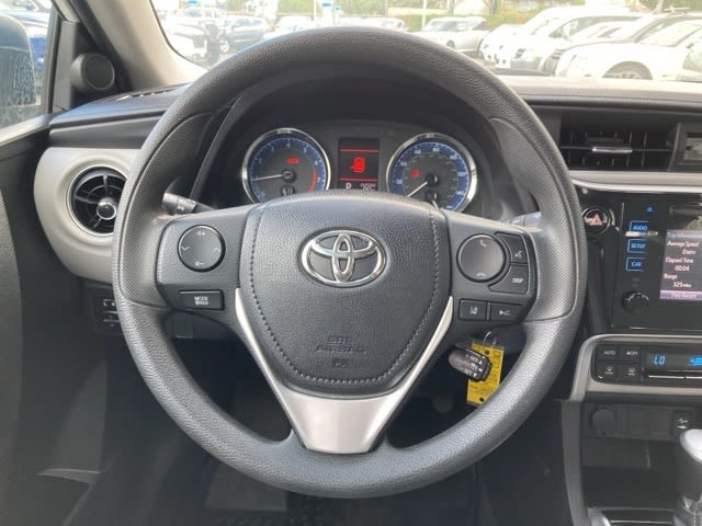 Thumbnail: 2018 Toyota Corolla - 13