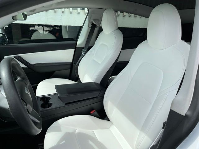 Thumbnail: 2021 Tesla Model Y - 9
