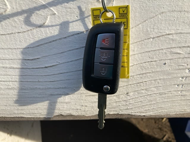 Thumbnail: 2022 Nissan Rogue Sport - 18