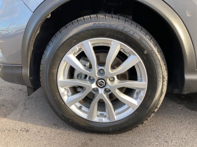 Thumbnail: 2022 Nissan Rogue Sport - 7