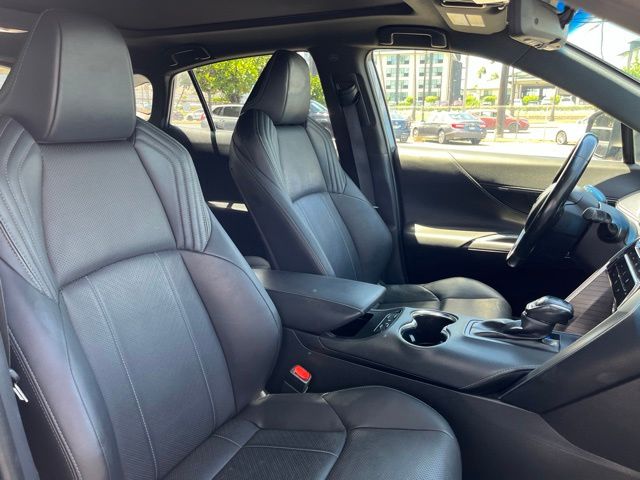 Thumbnail: 2021 Toyota Venza - 11
