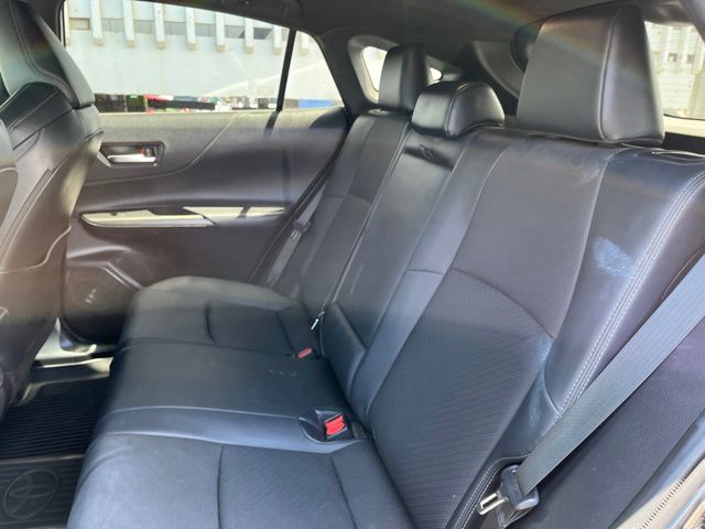 Thumbnail: 2021 Toyota Venza - 20