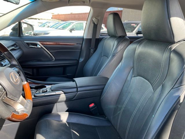 Thumbnail: 2019 Lexus RX - 10
