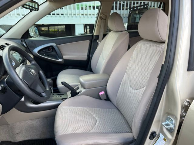 Thumbnail: 2008 Toyota RAV4 - 10