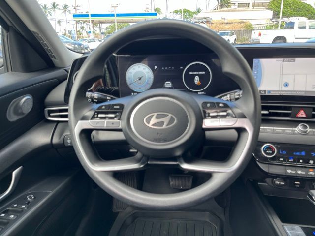 Thumbnail: 2024 Hyundai Elantra - 13