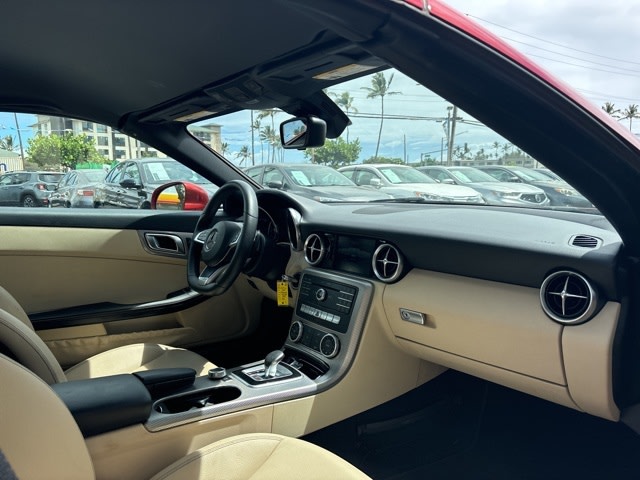 2019 Mercedes-Benz SLC 300 10