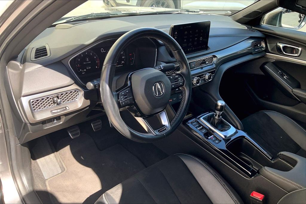 Thumbnail: 2023 Acura Integra - 2