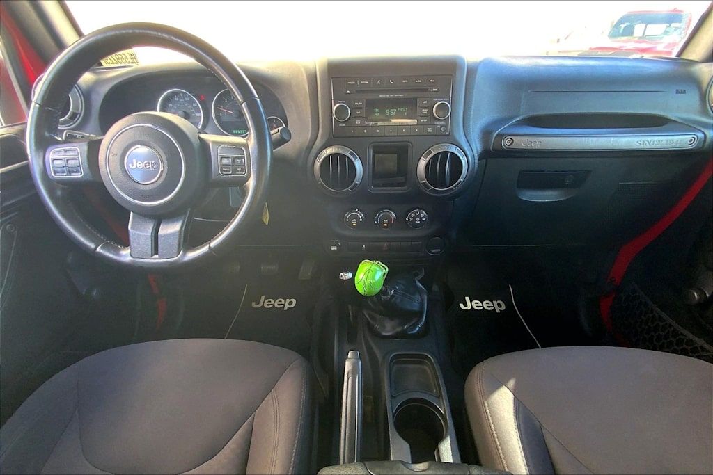 Thumbnail: 2017 Jeep Wrangler - 10