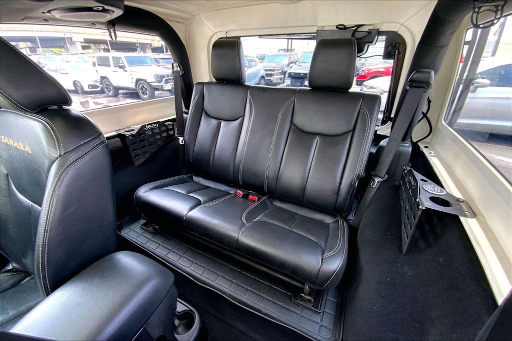 Thumbnail: 2013 Jeep Wrangler - 13