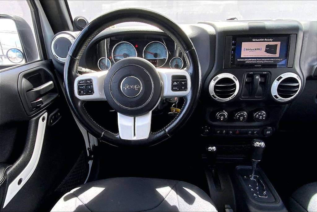 Thumbnail: 2014 Jeep Wrangler - 14