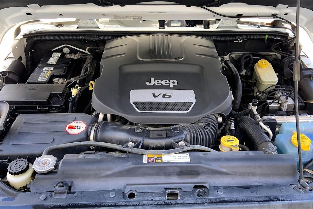 Thumbnail: 2014 Jeep Wrangler - 9