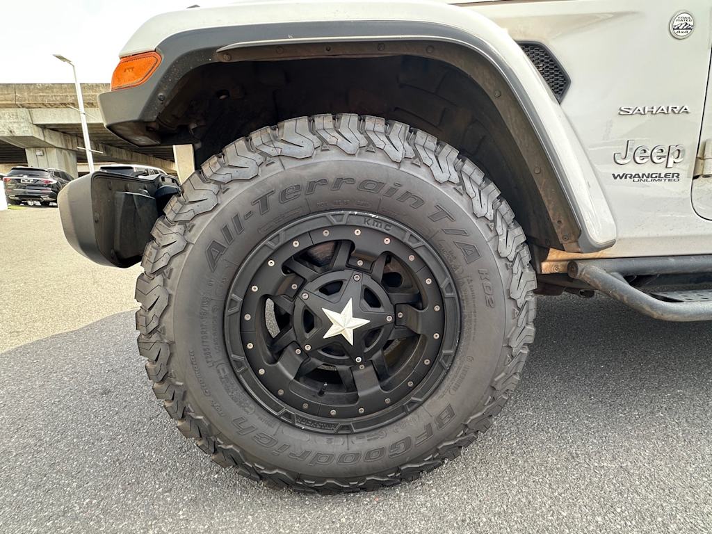Thumbnail: 2019 Jeep Wrangler - 7
