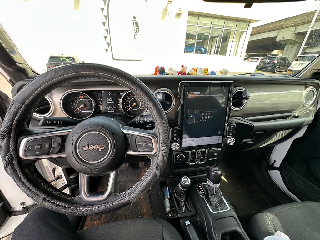 Thumbnail: 2019 Jeep Wrangler - 2