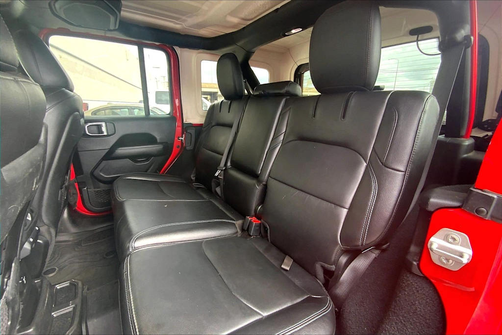 Thumbnail: 2021 Jeep Wrangler - 27