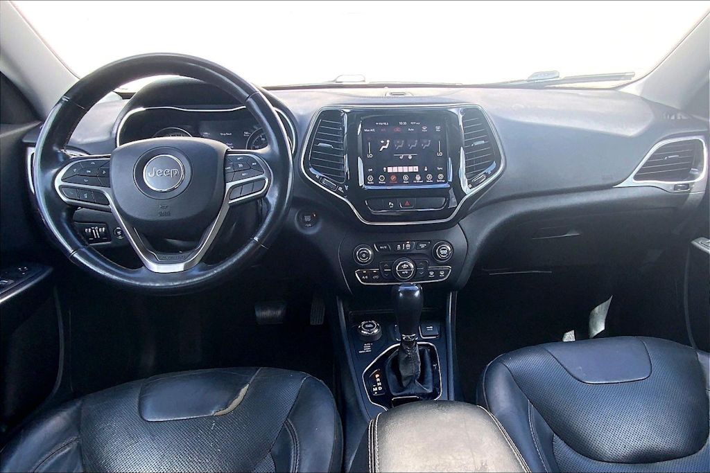 Thumbnail: 2019 Jeep Cherokee - 9