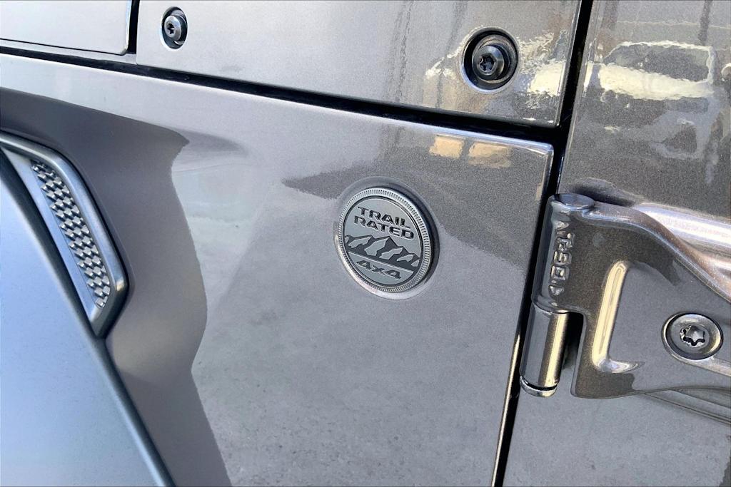 Thumbnail: 2025 Jeep Wrangler - 20