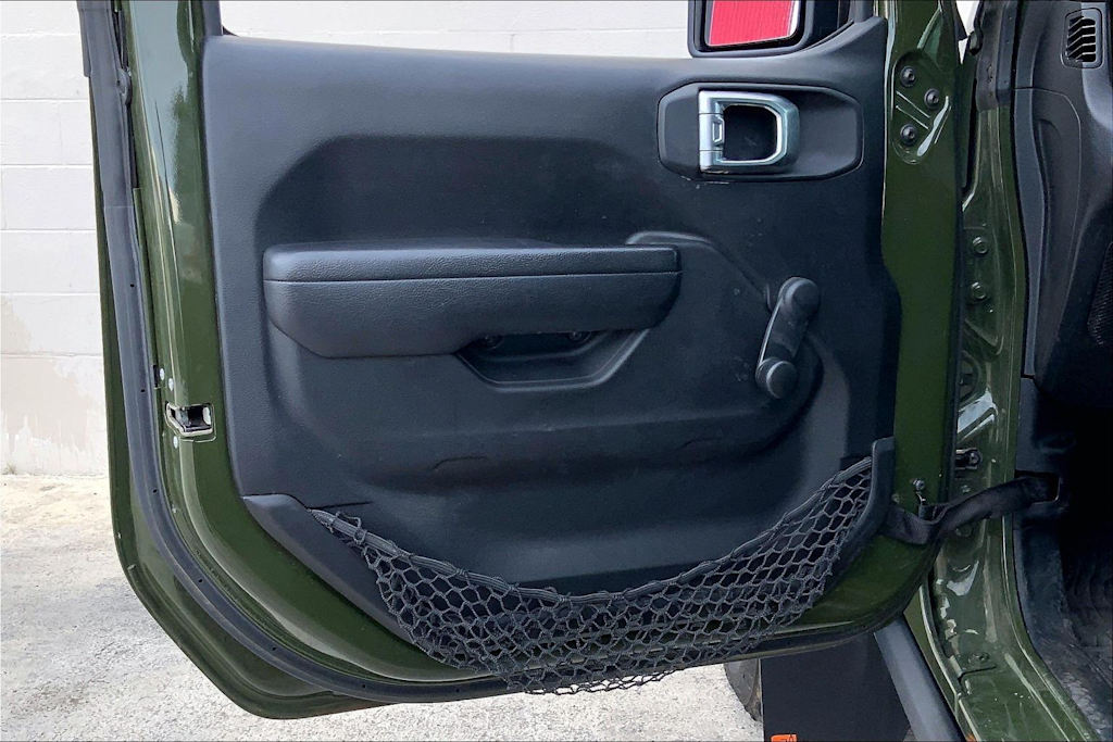 Thumbnail: 2022 Jeep Gladiator - 27