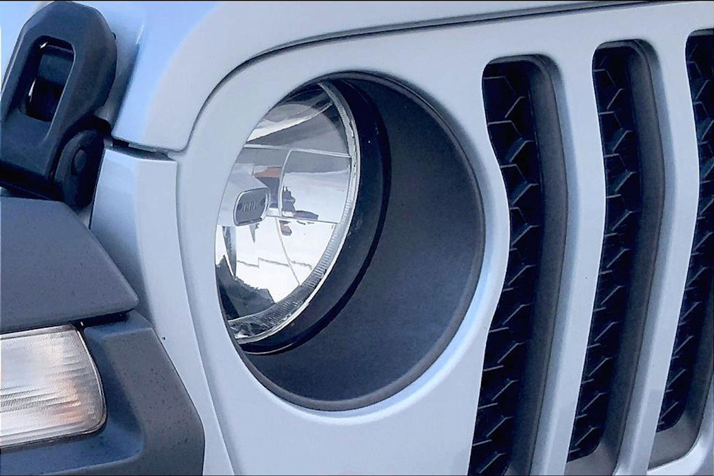 Thumbnail: 2022 Jeep Gladiator - 31