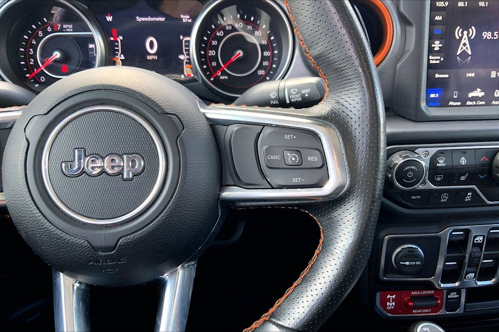 Thumbnail: 2022 Jeep Gladiator - 27