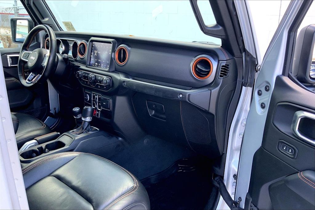 Thumbnail: 2022 Jeep Gladiator - 25