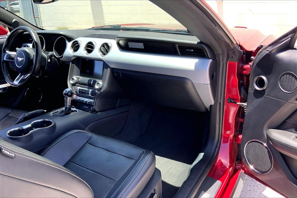 Thumbnail: 2016 Ford Mustang - 23