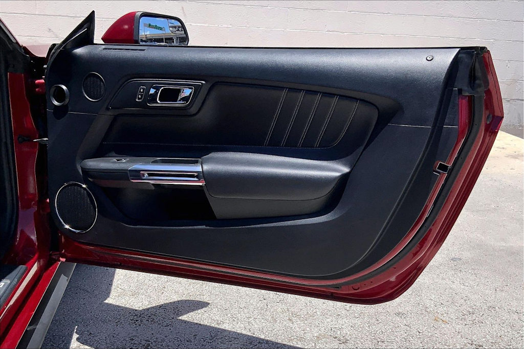 Thumbnail: 2016 Ford Mustang - 27