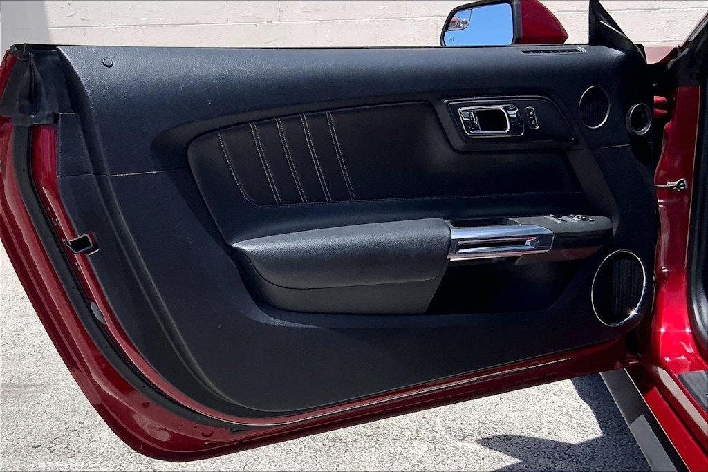 Thumbnail: 2016 Ford Mustang - 26