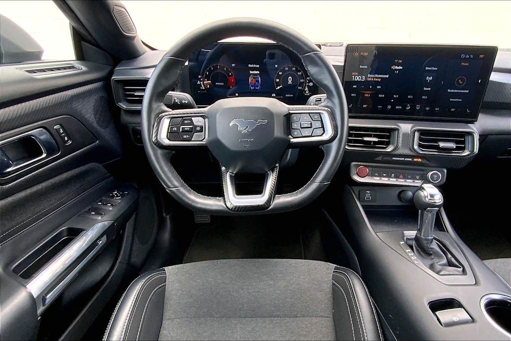 Thumbnail: 2025 Ford Mustang - 14