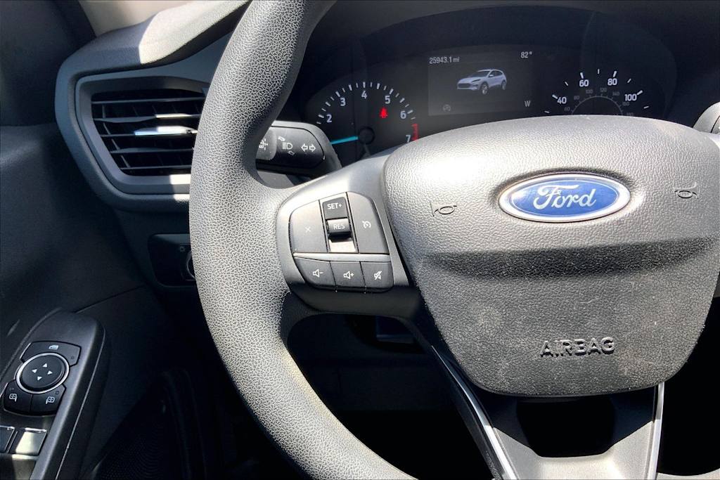 Thumbnail: 2020 Ford Escape - 25