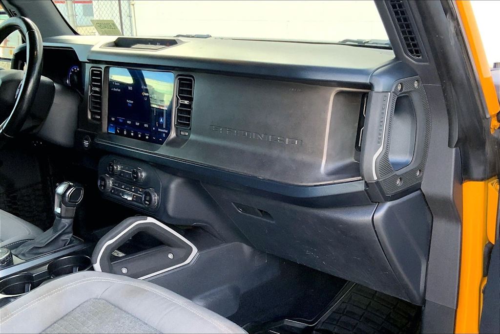 Thumbnail: 2021 Ford Bronco - 15