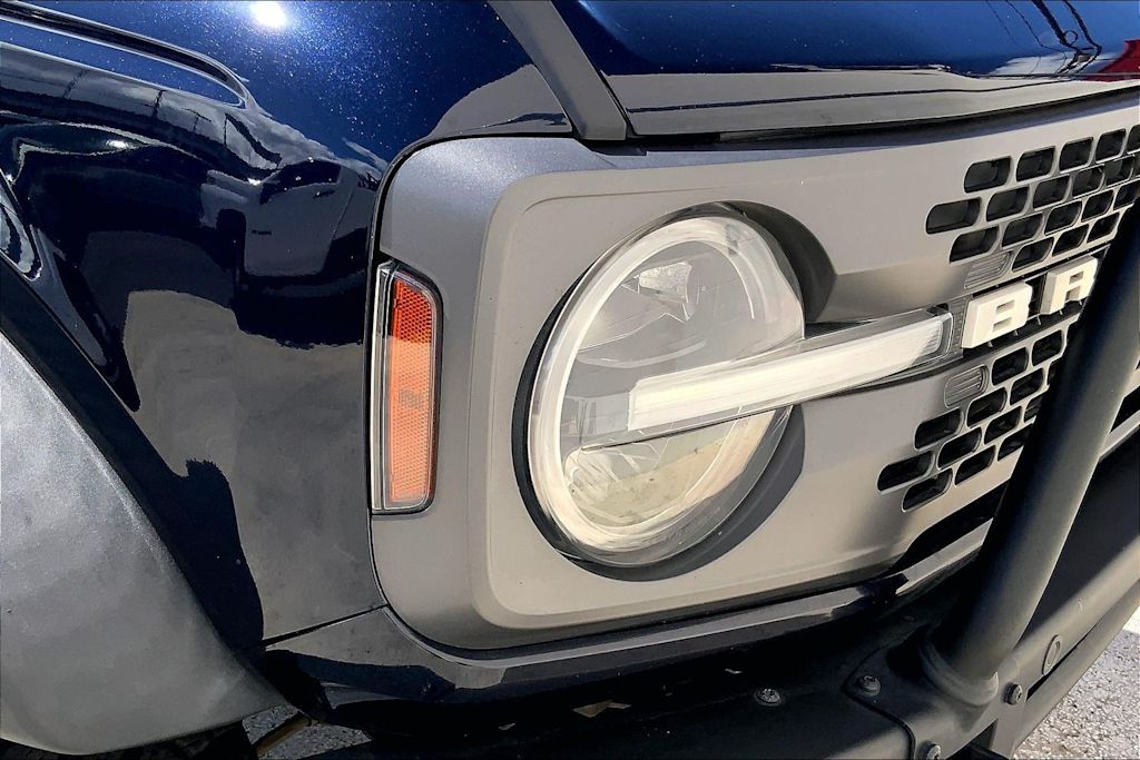 Thumbnail: 2021 Ford Bronco - 31