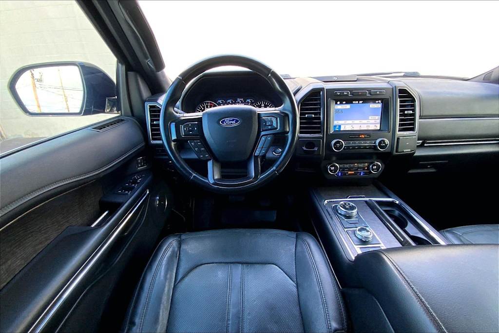 Thumbnail: 2019 Ford Expedition - 14