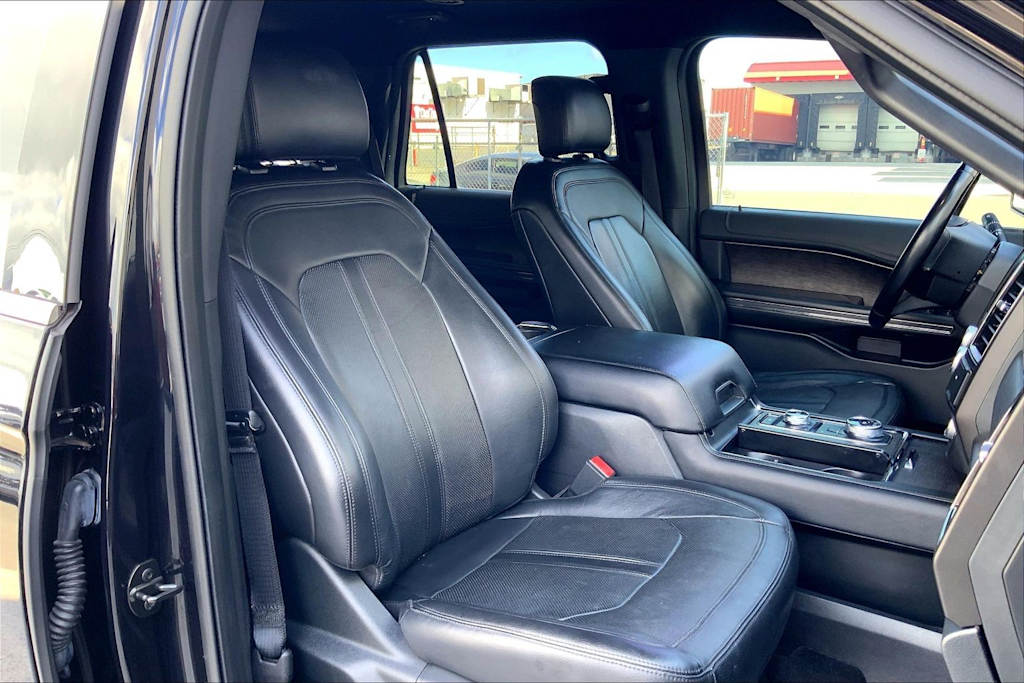 Thumbnail: 2019 Ford Expedition - 12
