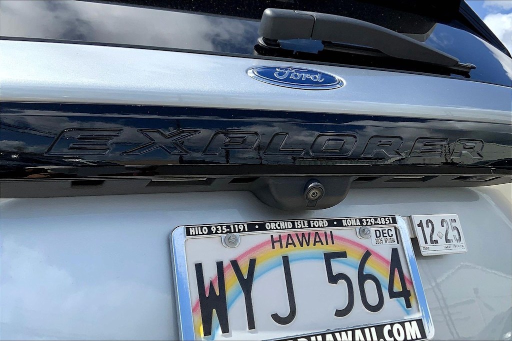 Thumbnail: 2023 Ford Explorer - 7