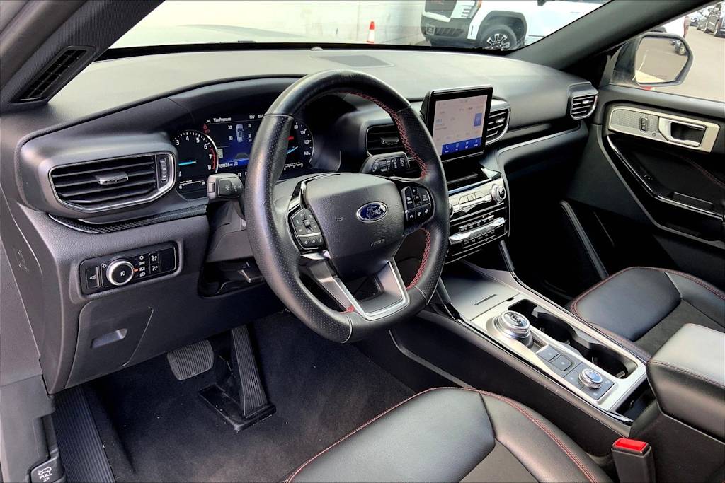 Thumbnail: 2023 Ford Explorer - 2