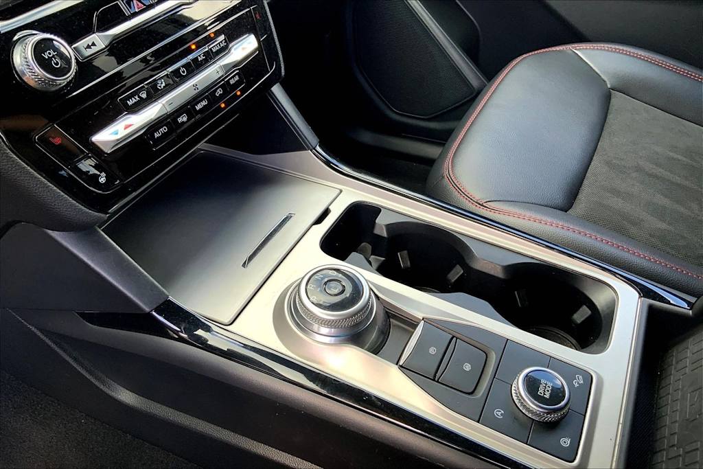 Thumbnail: 2023 Ford Explorer - 16