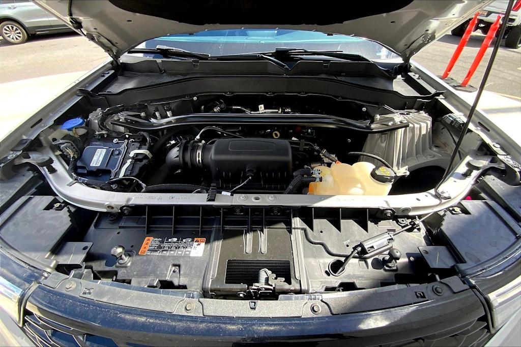 Thumbnail: 2023 Ford Explorer - 9