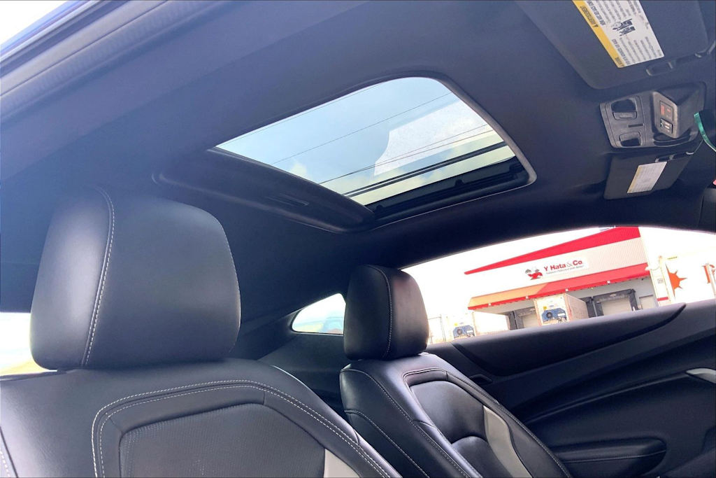 Thumbnail: 2019 Chevrolet Camaro - 29