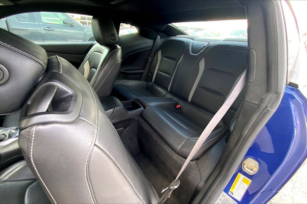 Thumbnail: 2019 Chevrolet Camaro - 13