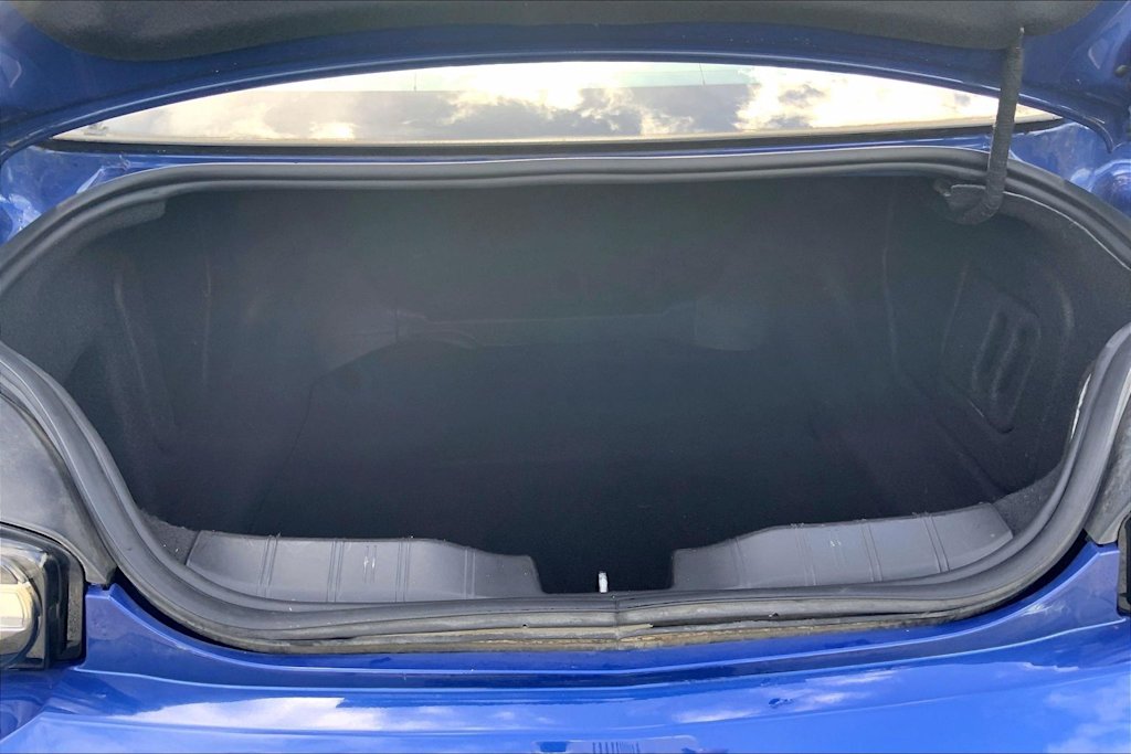 Thumbnail: 2019 Chevrolet Camaro - 19
