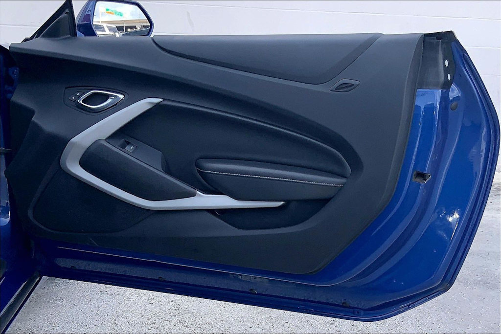 Thumbnail: 2019 Chevrolet Camaro - 28