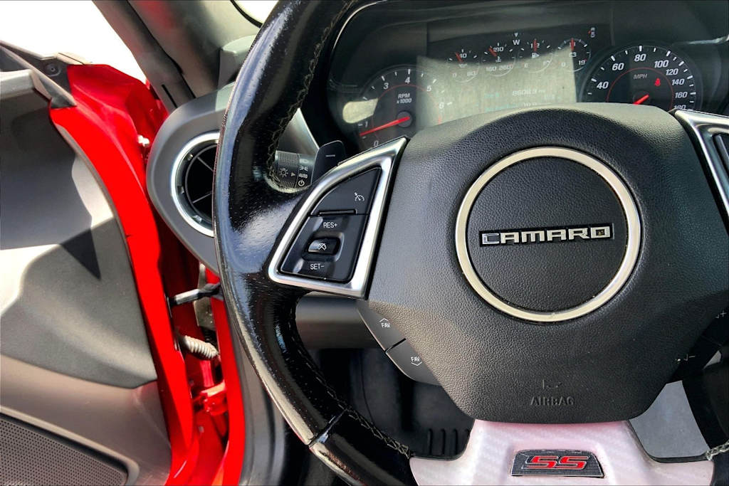 Thumbnail: 2018 Chevrolet Camaro - 25