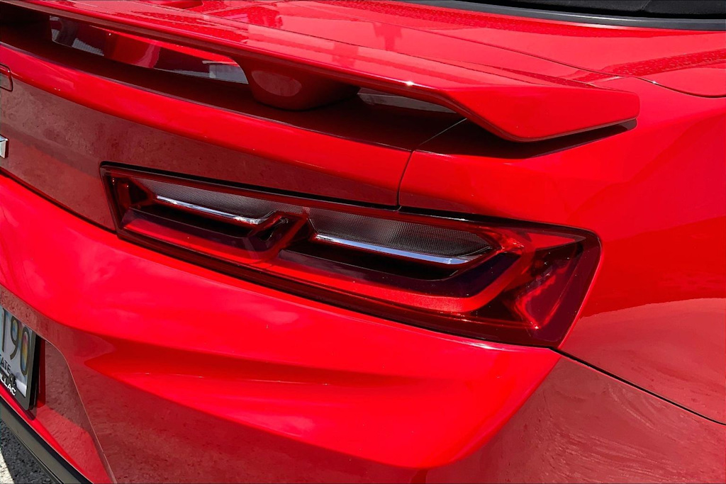 Thumbnail: 2018 Chevrolet Camaro - 31