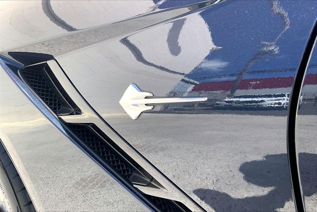 Thumbnail: 2015 Chevrolet Corvette - 6